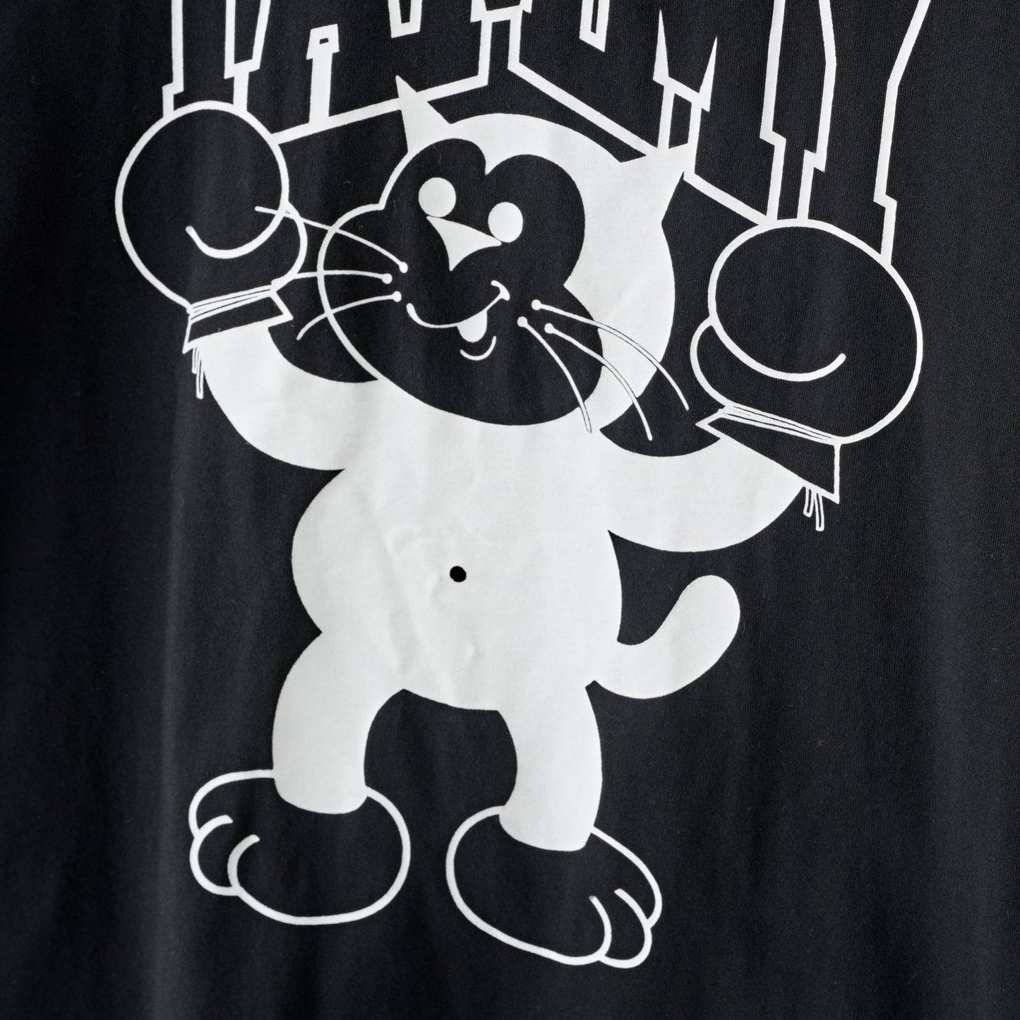 YAMMY Boxing Yam Cat Champ Tee Black