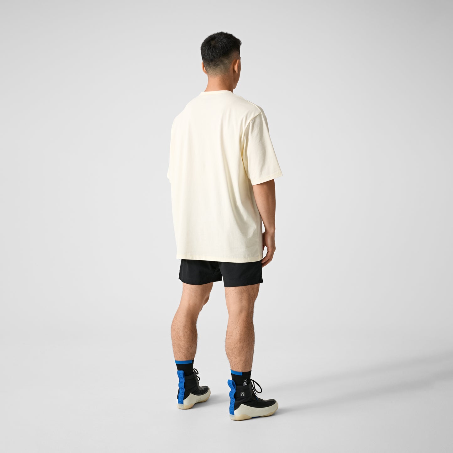 CLUB T-SHIRT