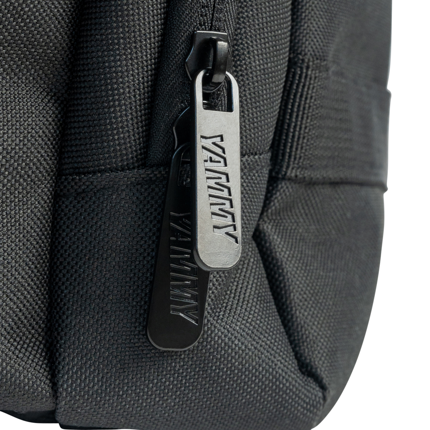 CORNER BACKPACK